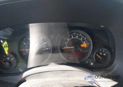 2014 Jeep Patriot Latitude z USA, uszkodzony, nr VIN 1C4NJRFB3ED821044